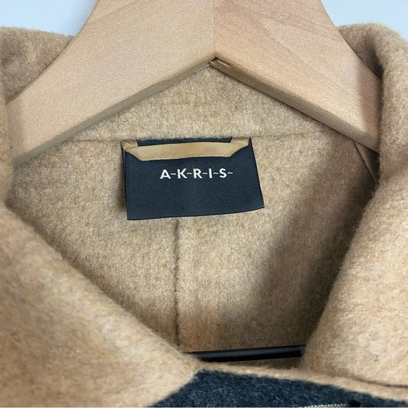 SOLD Akris Punto Cashmere Colorblock Jacket - Picture 6 of 15